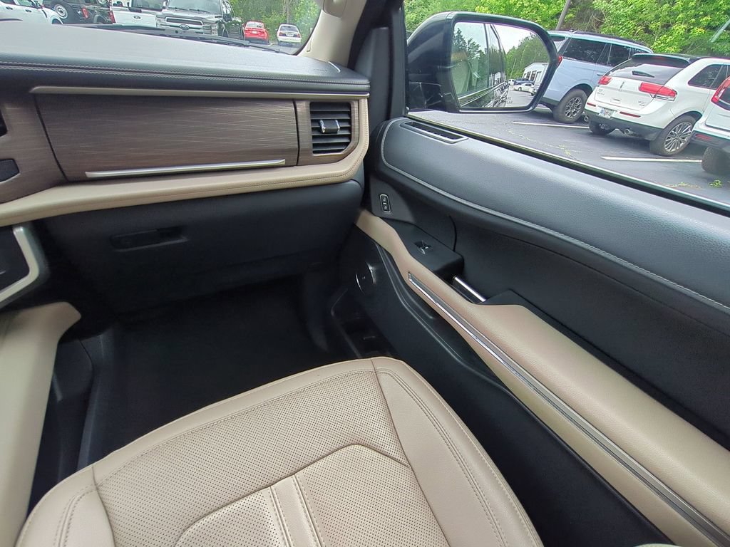 Certified 2024 Ford Expedition Max Limited RWD image 19
