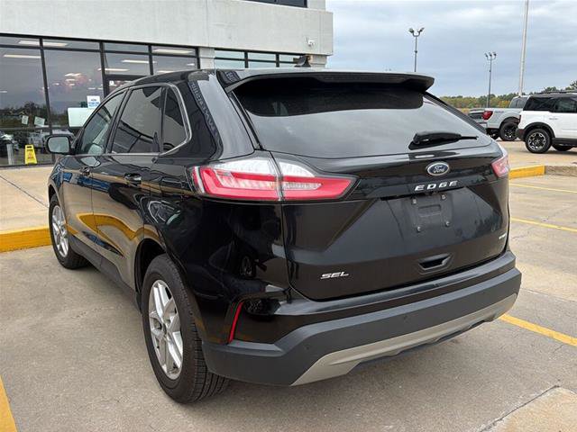 Certified 2024 Ford Edge SEL AWD/4WD image 6