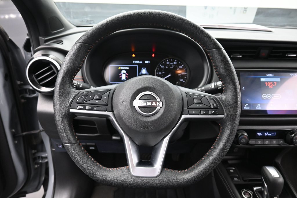 Used 2022 Nissan Kicks SR w/ Interior Electronics Package FWD image 10