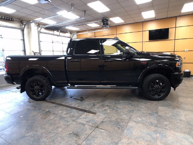 Used 2020 RAM 2500 Laramie w/ Night Edition AWD/4WD image 8