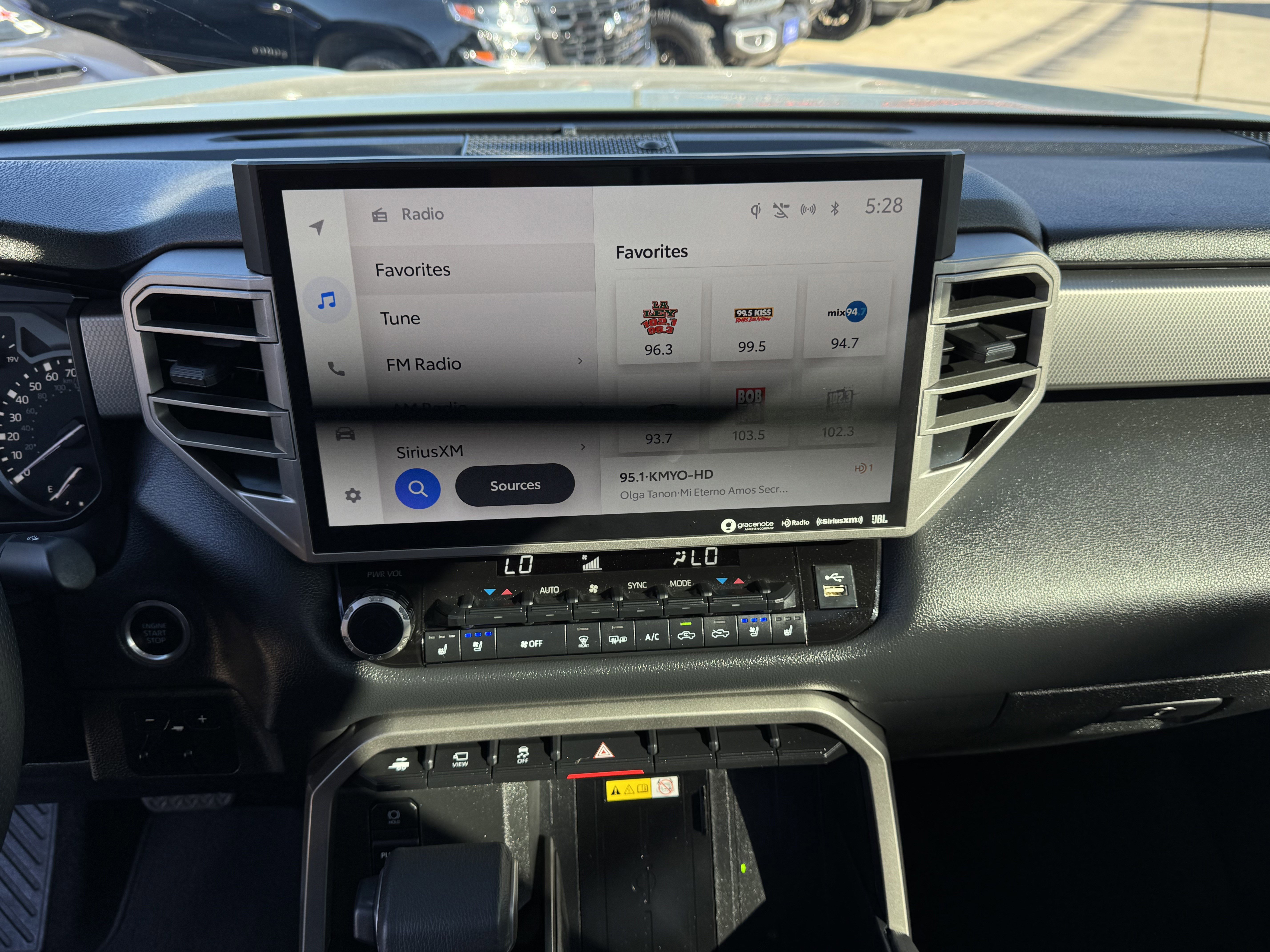 Used 2023 Toyota Tundra Limited image 20