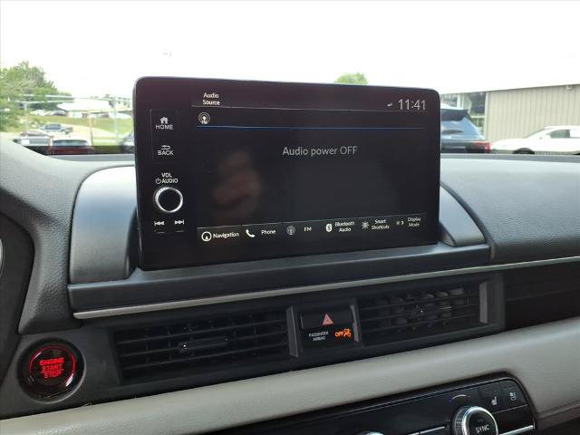 Used 2023 Honda Pilot Elite image 11