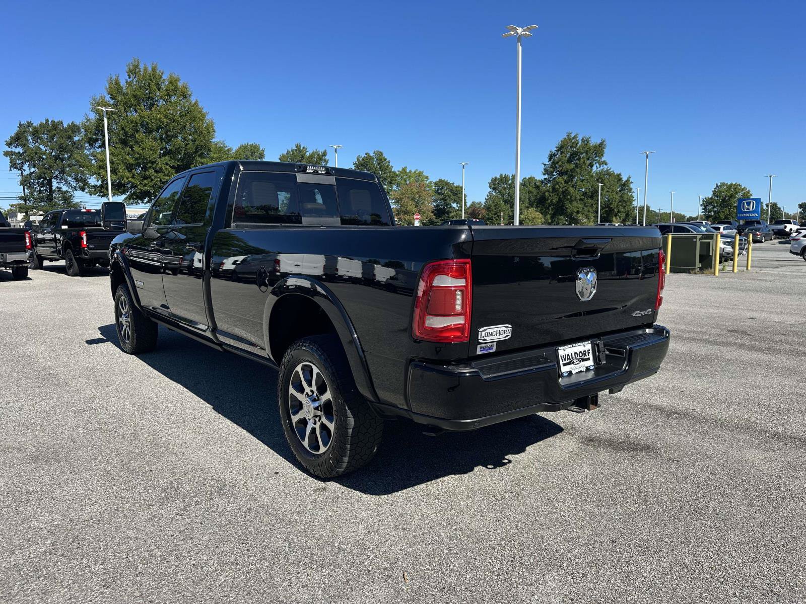 Used 2024 RAM 3500 Limited w/ Safety Group AWD/4WD image 4