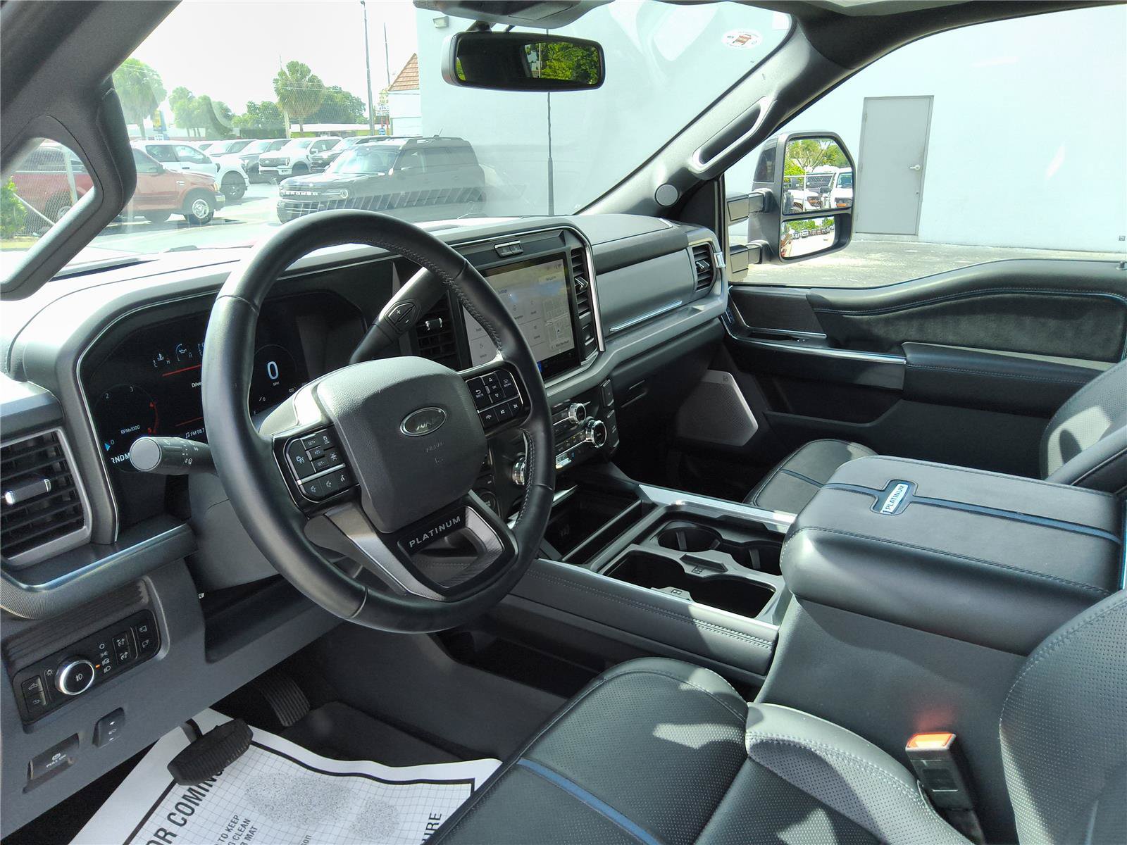 Certified 2025 Ford F250 Platinum AWD/4WD image 15