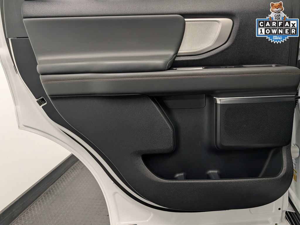 Certified 2025 Ford Expedition Active AWD/4WD image 30