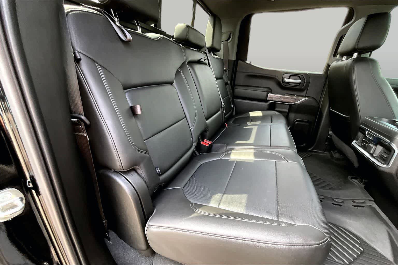 Used 2020 Chevrolet Silverado 1500 LTZ w/ LTZ Plus Package AWD/4WD image 20