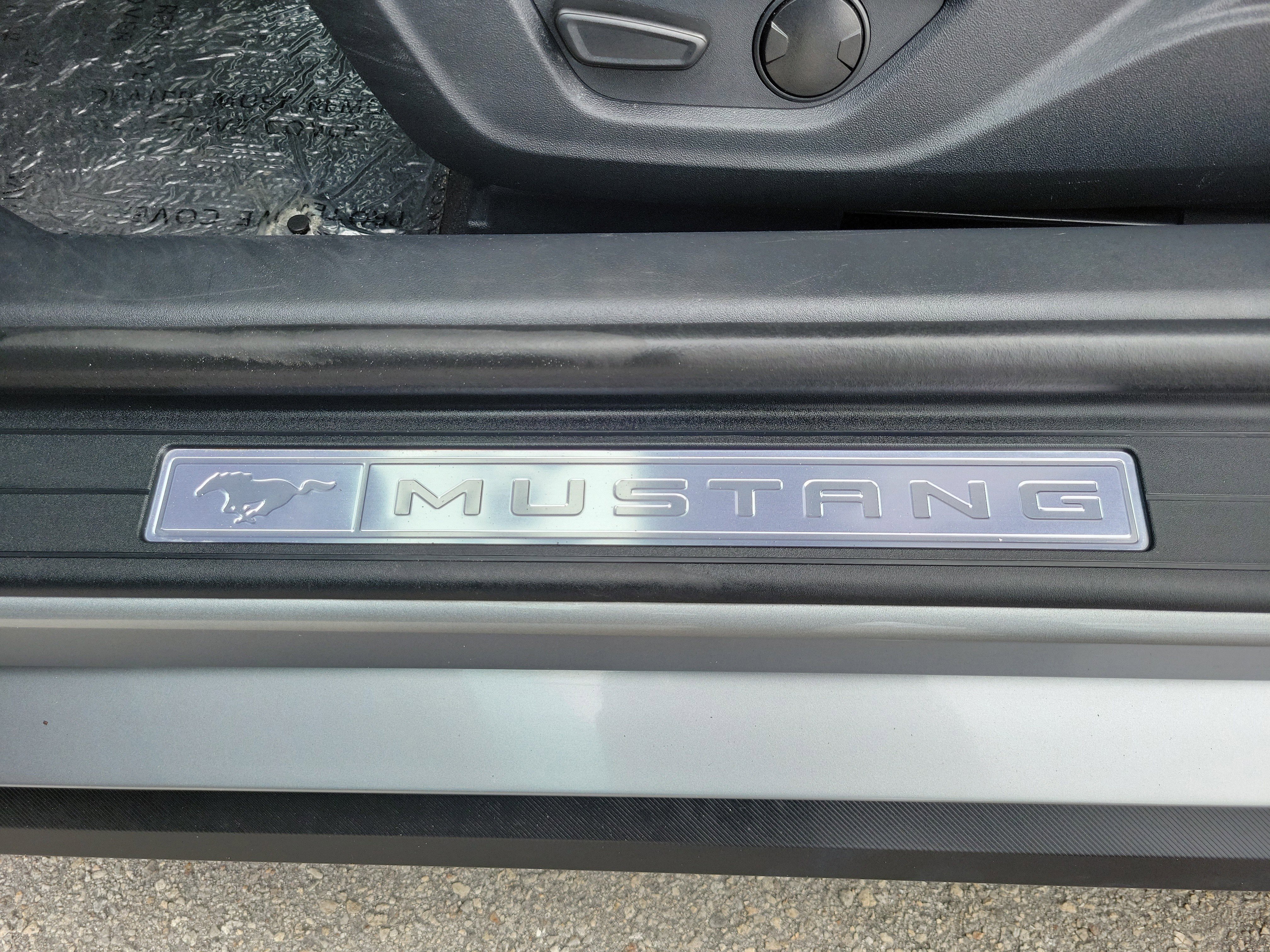 Certified 2025 Ford Mustang Premium RWD image 29