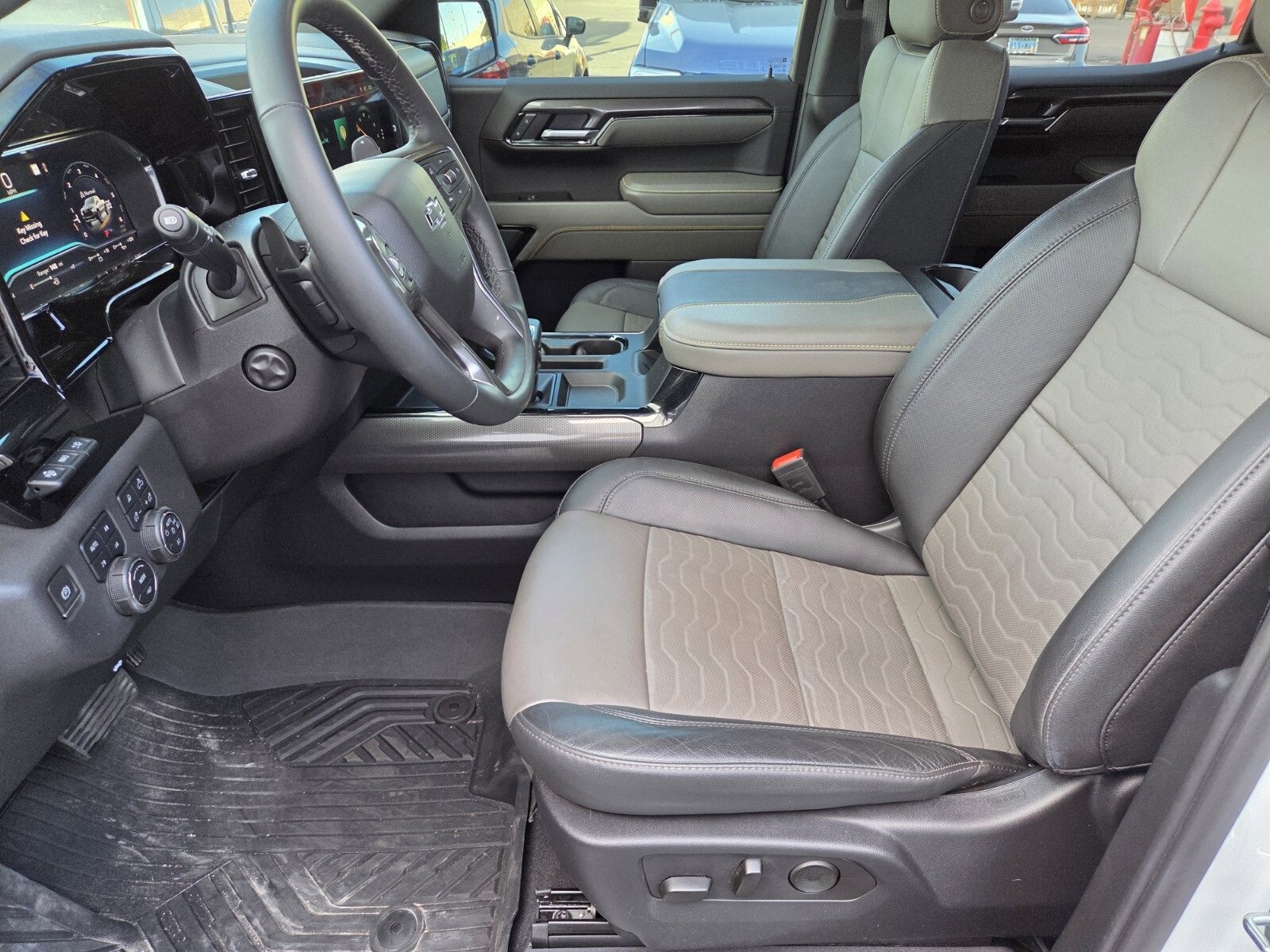 Used 2023 Chevrolet Silverado 1500 ZR2 w/ ZR2 Bison Edition image 4