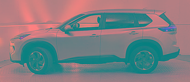 Used 2024 Nissan Rogue SV image 5