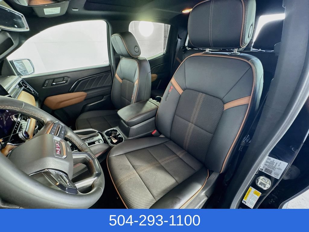 Used 2024 GMC Canyon AT4 w/ LPO, Off Road Lift Package AWD/4WD image 22
