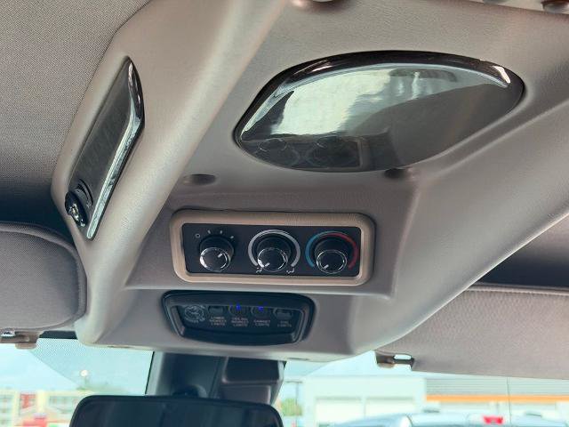 Used 2019 GMC Savana 2500 Extended w/ Enhanced Convenience Package RWD image 24