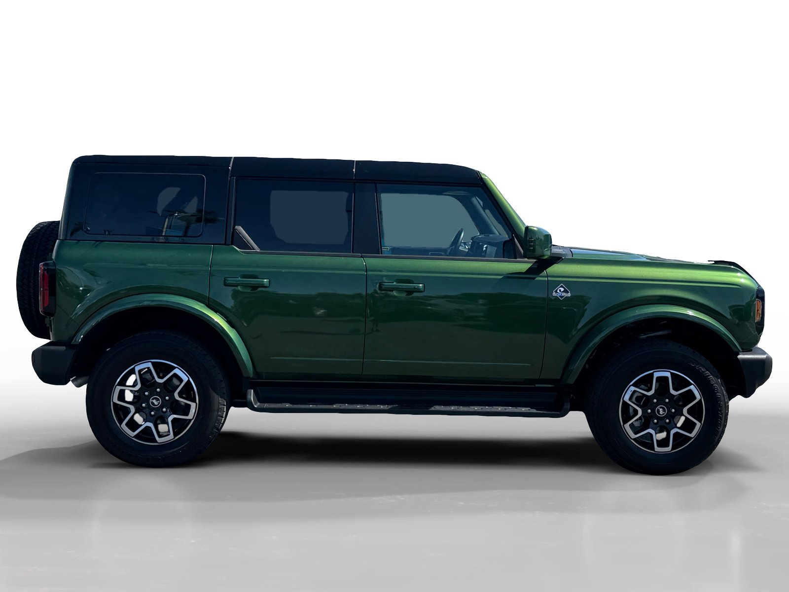 Certified 2025 Ford Bronco Outer Banks AWD/4WD image 6
