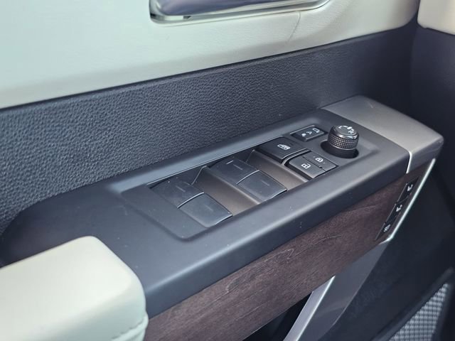 Used 2023 Toyota Sequoia Capstone image 15