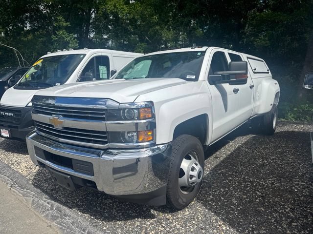 Used 2017 Chevrolet Silverado 3500 W/T w/ WT Convenience Package AWD/4WD image 3