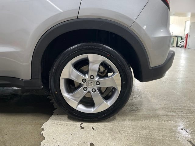 Used 2022 Honda HR-V LX image 11