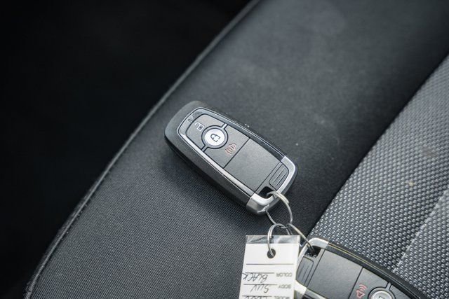 Certified 2022 Ford Edge SE w/ Black Appearance Package image 50