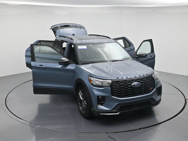 Certified 2025 Ford Explorer ST w/ Sun And Sound Package AWD/4WD image 53