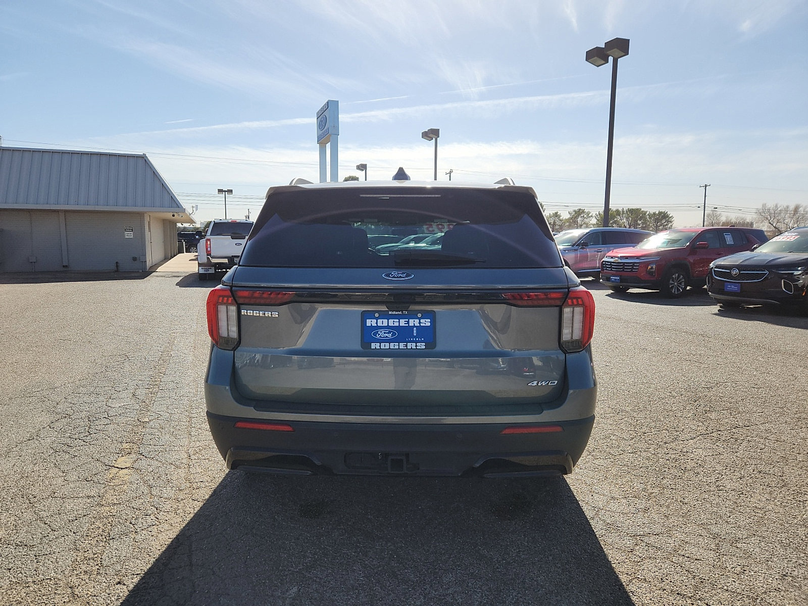 Certified 2025 Ford Explorer ST-Line image 4