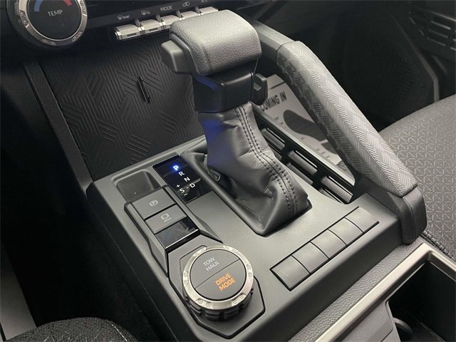 Used 2025 Toyota 4Runner SR5 image 31