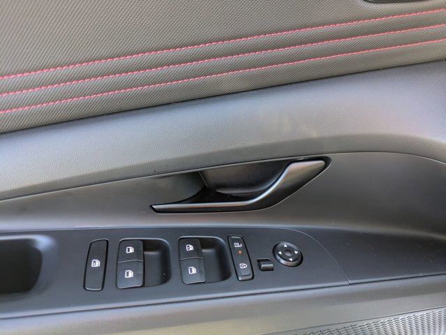 Used 2024 Hyundai Elantra N Line image 13