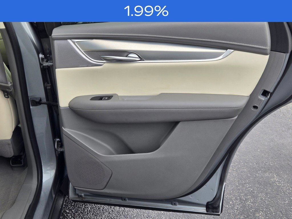 Used 2023 Cadillac XT5 Premium Luxury FWD image 8