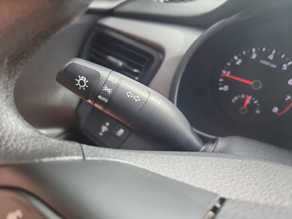 Used 2023 Kia Rio S FWD image 27