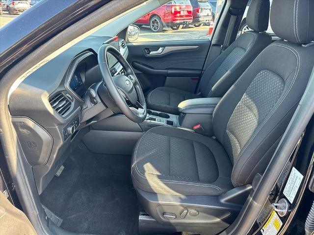 Certified 2024 Ford Escape Active w/ Tech Pack #2 image 7