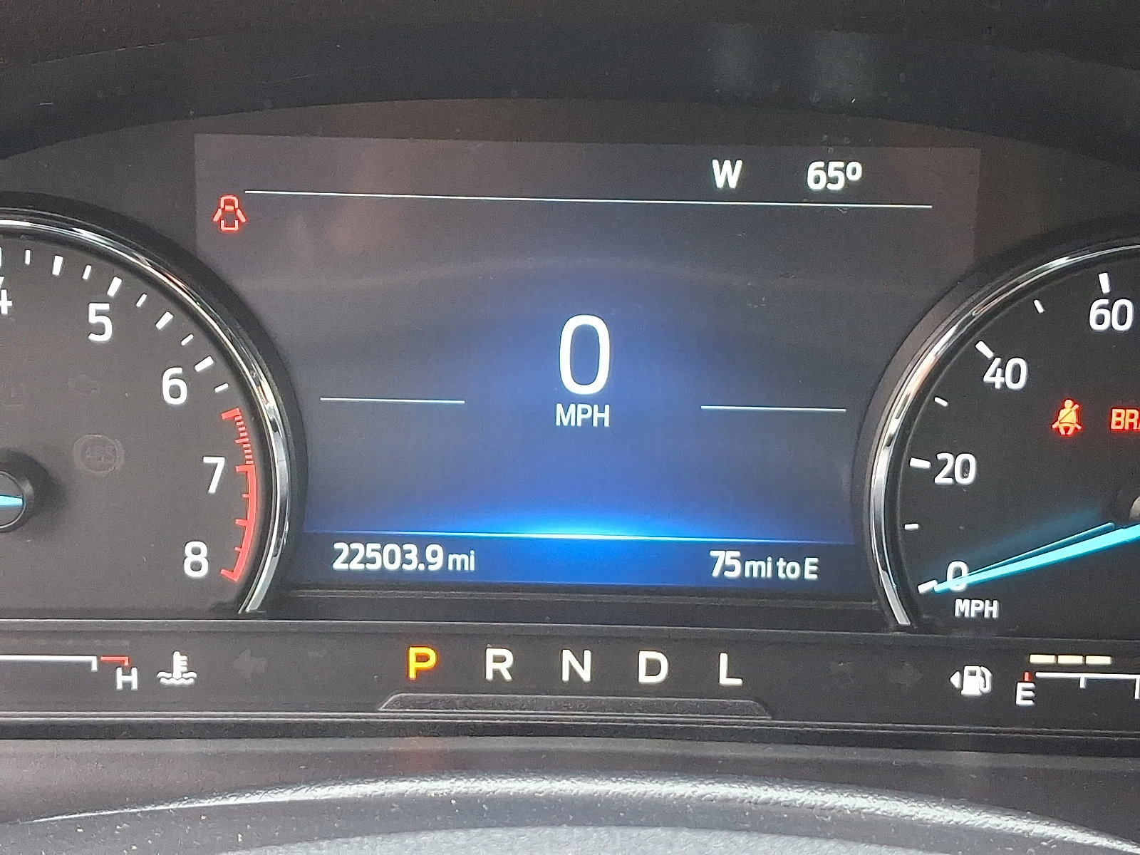 Certified 2022 Ford Explorer XLT w/ Equipment Group 202A image 25