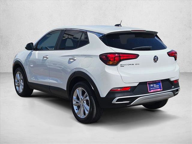 Used 2022 Buick Encore GX Preferred w/ Cold Weather Comfort Package AWD/4WD image 7
