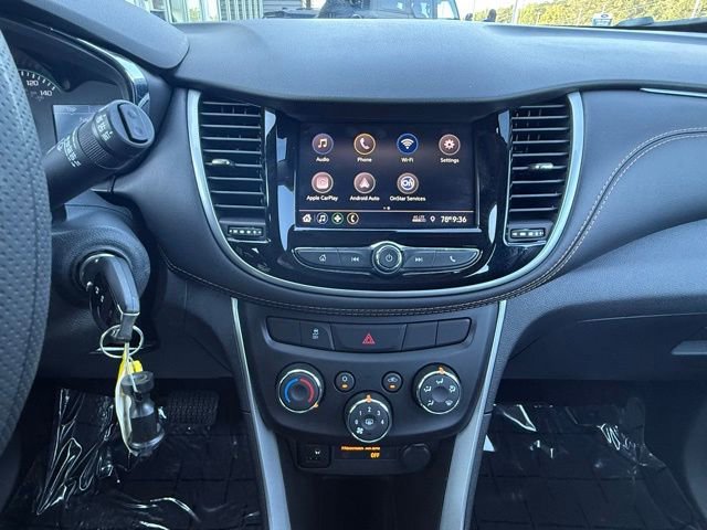 Used 2021 Chevrolet Trax LS FWD image 24