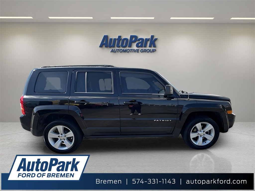 Used 2017 Jeep Patriot Latitude image 1
