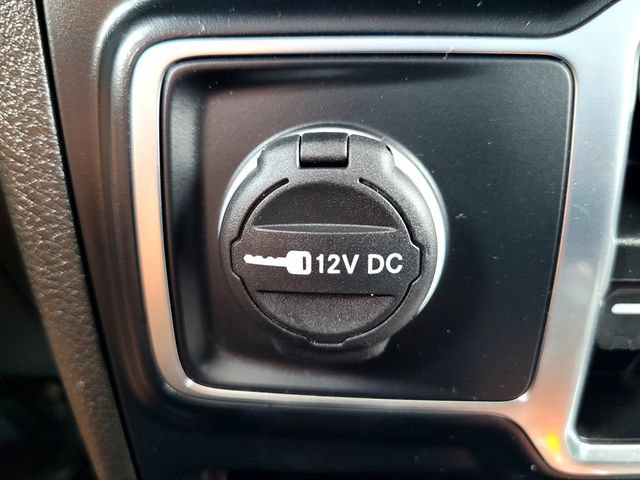 Used 2024 Jeep Wrangler Unlimited Sahara AWD/4WD image 18