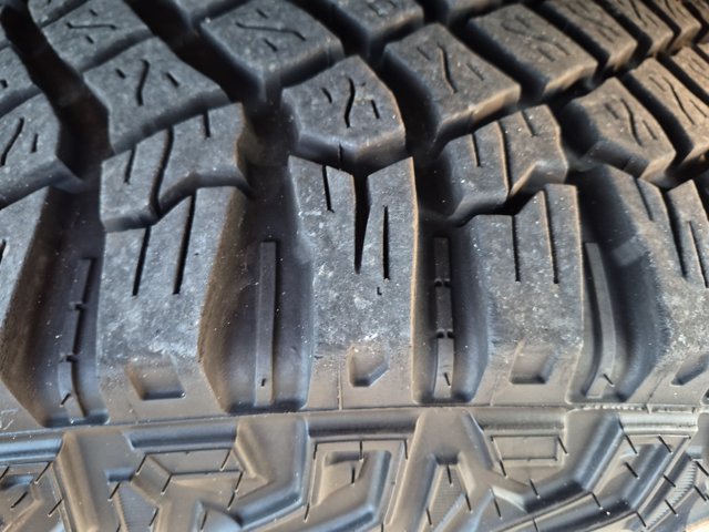 Certified 2023 Ford Bronco Heritage Edition AWD/4WD image 12