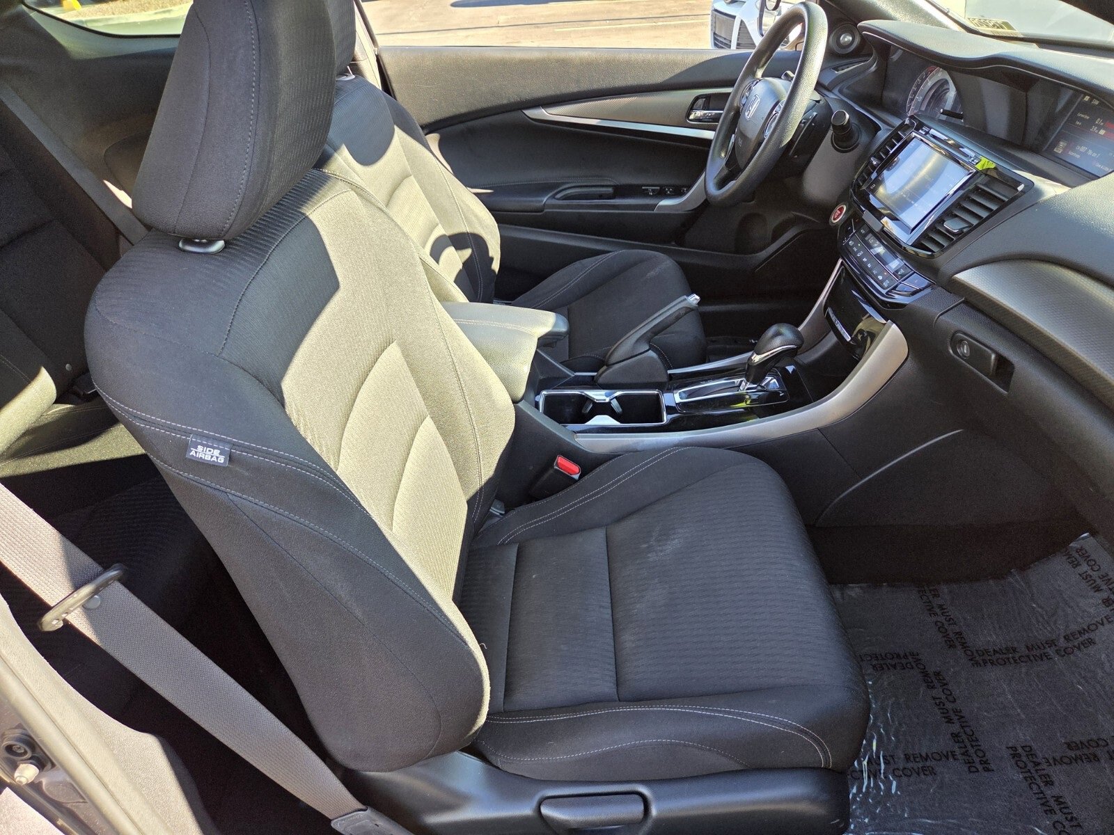 Used 2017 Honda Accord EX image 16