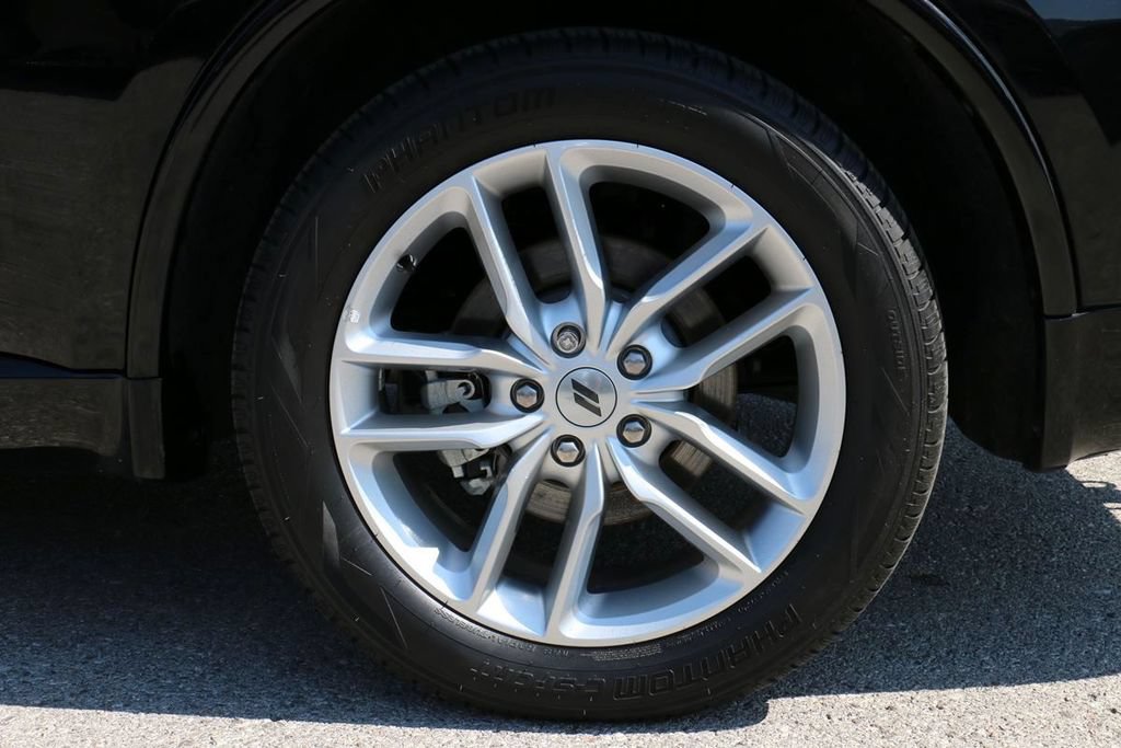 Used 2024 Dodge Durango GT RWD image 10