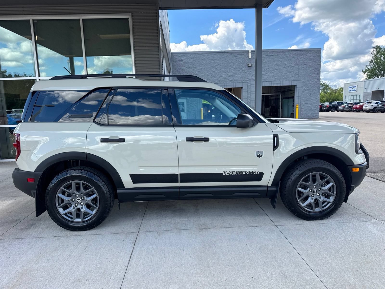 Certified 2025 Ford Bronco Sport Big Bend AWD/4WD image 9