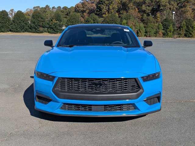 Certified 2024 Ford Mustang Coupe image 9