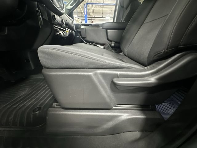 Used 2020 Chevrolet Silverado 1500 Custom w/ Custom Value Package AWD/4WD image 18