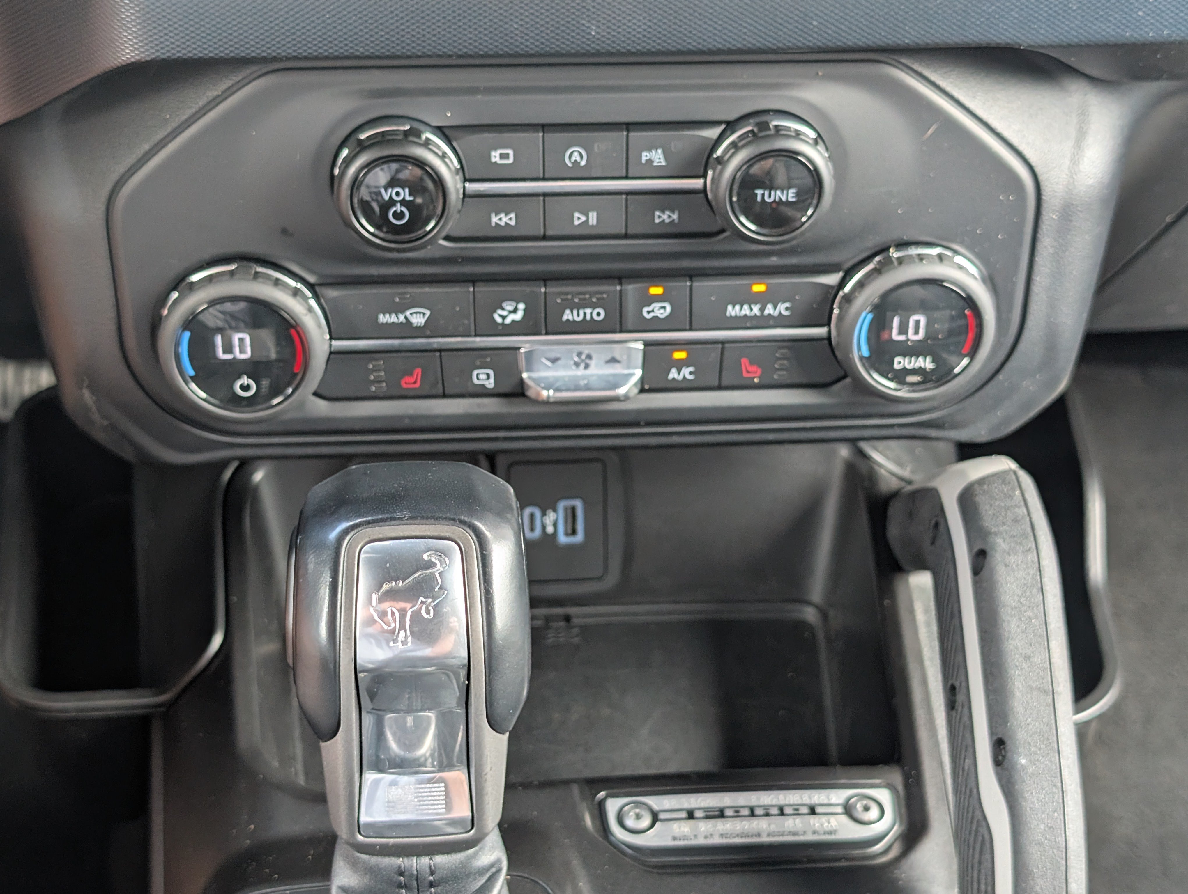 Certified 2021 Ford Bronco Outer Banks AWD/4WD image 24