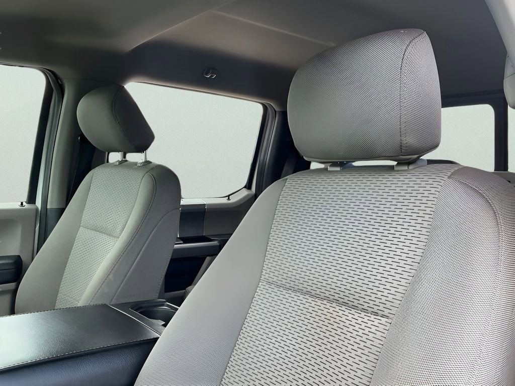 Certified 2020 Ford F250 XLT w/ XLT Premium Package AWD/4WD image 34
