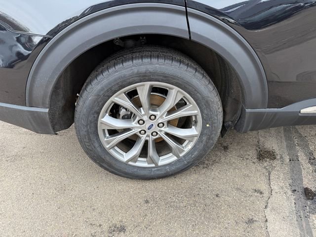 Certified 2023 Ford Explorer Limited w/ Equipment Group 301A image 33