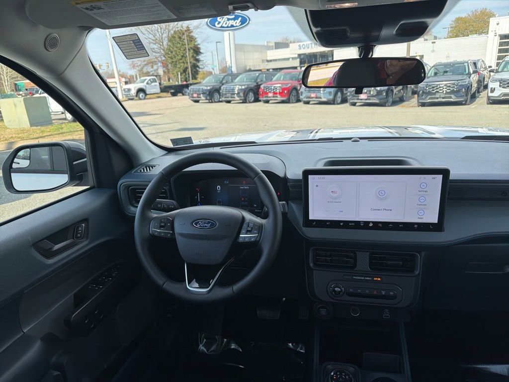 Certified 2025 Ford Maverick XLT w/ XLT Luxury Package image 11