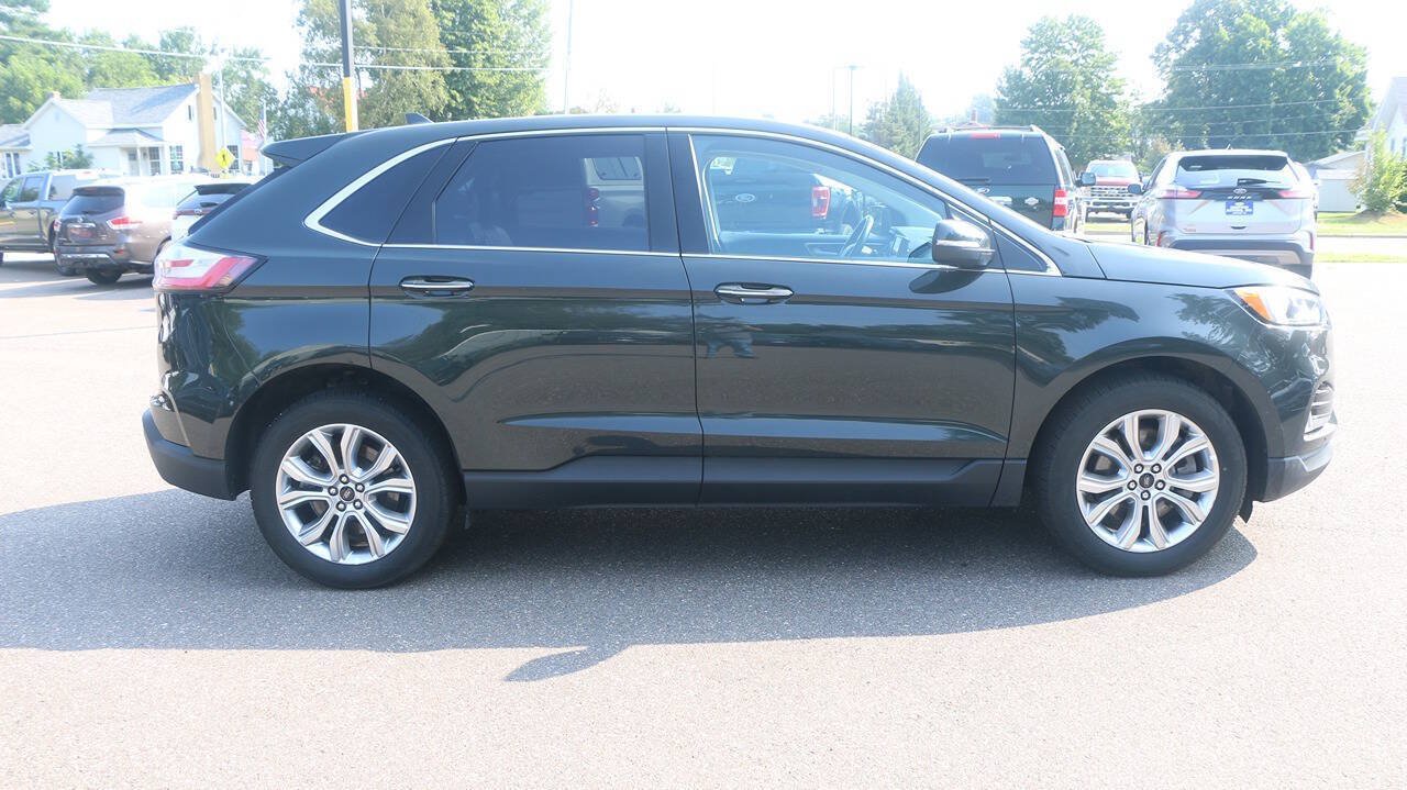 Certified 2024 Ford Edge Titanium AWD/4WD image 6