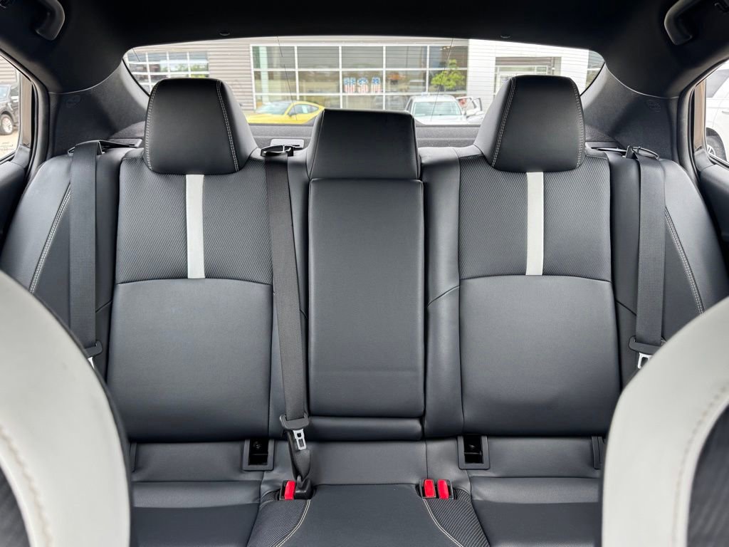 Used 2025 Toyota Camry SE FWD image 28