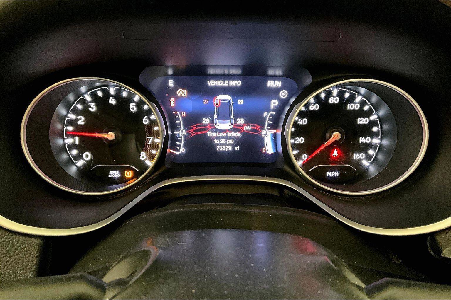 Used 2018 Jeep Compass Latitude w/ Popular Equipment Group image 19