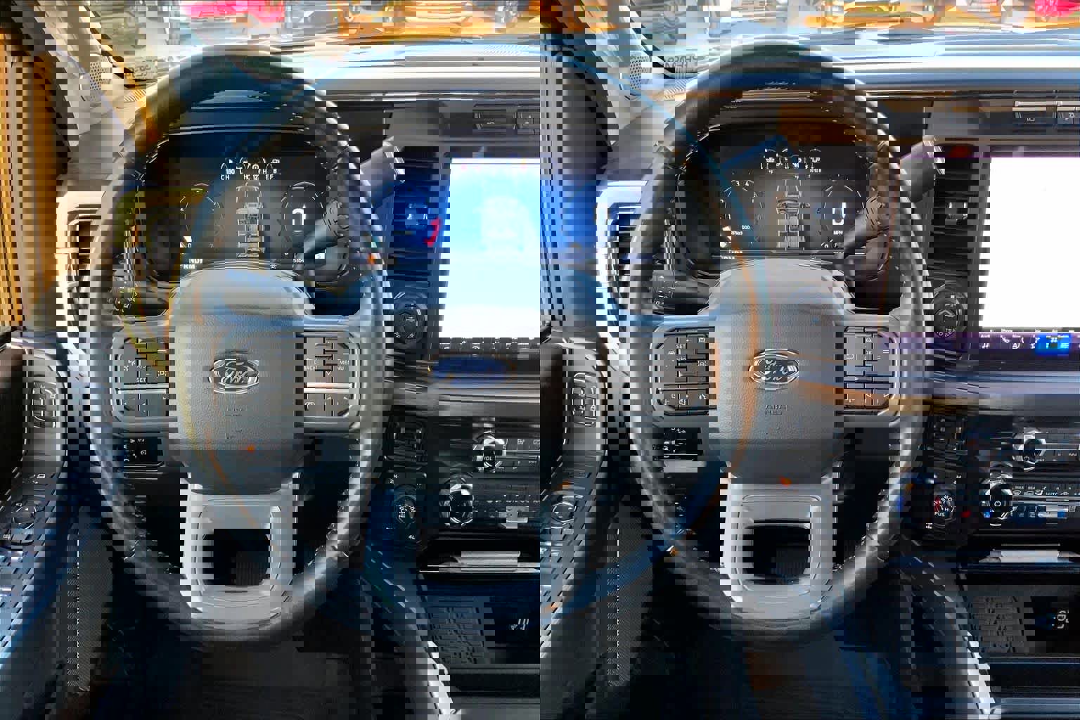 Certified 2023 Ford F250 Lariat w/ Lariat Ultimate Package image 7