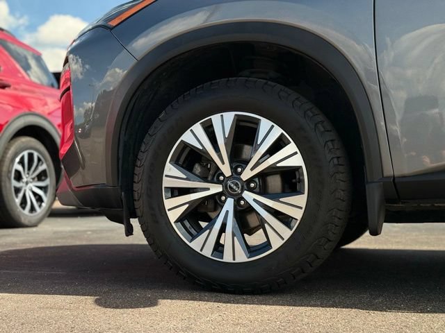 Used 2022 Nissan Rogue SV AWD/4WD image 45