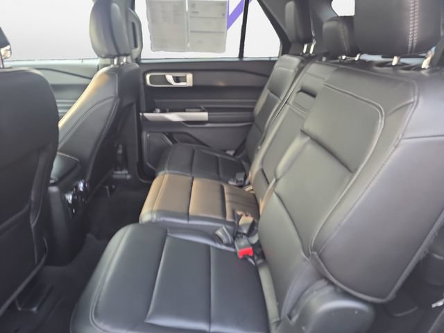 Certified 2023 Ford Explorer XLT w/ Equipment Group 202A AWD/4WD image 13