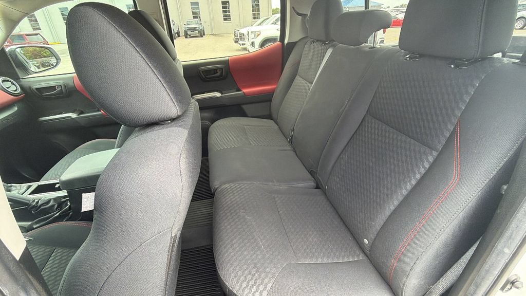 Used 2023 Toyota Tacoma SR5 w/ Technology Package AWD/4WD image 24