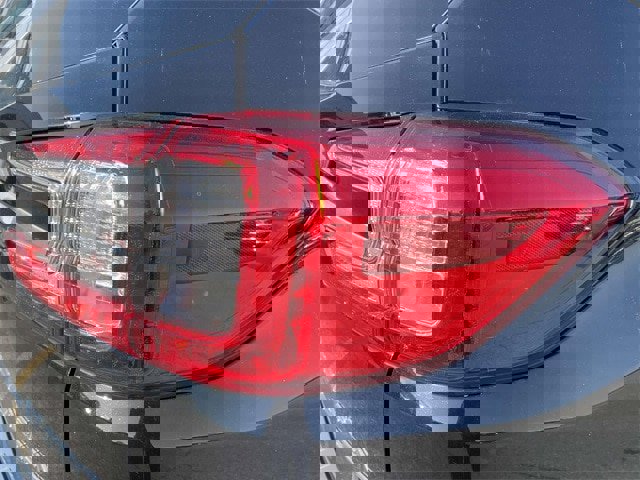 Used 2023 Subaru Ascent Premium w/ Convenience Package image 9